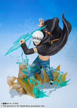 Load image into Gallery viewer, Bandai Figuarts Zero One Piece Trafalgar Law Gamma Knife