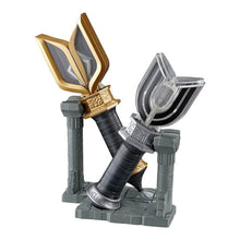 Load image into Gallery viewer, Bandai ULTRA REPLICA：BLACK SPARKLENS-Special Edition-&amp;CARMILLA SPAR