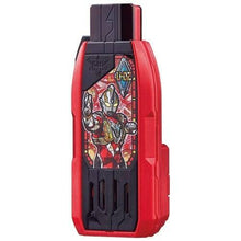 Load image into Gallery viewer, Bandai DX ULTRAMAN TRIGGER NARIKIRI SET